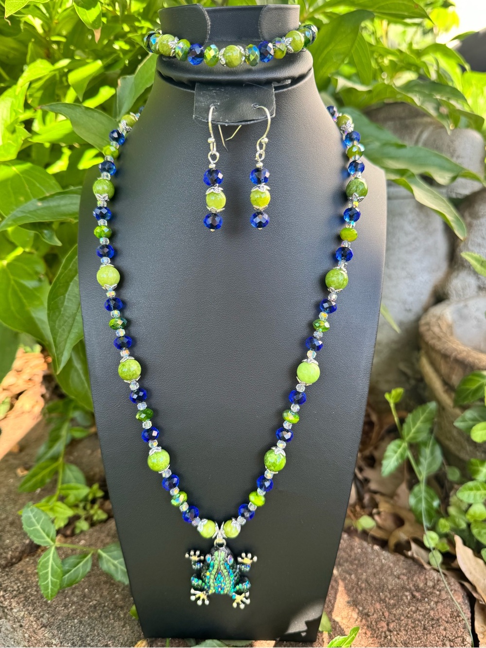 FROG! Jade & Glass Necklace, Bracelet & Earring Set - Little More Blue